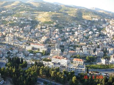 Zahle Overview - Picture taken from the St. Mary Status on Tell Shiha